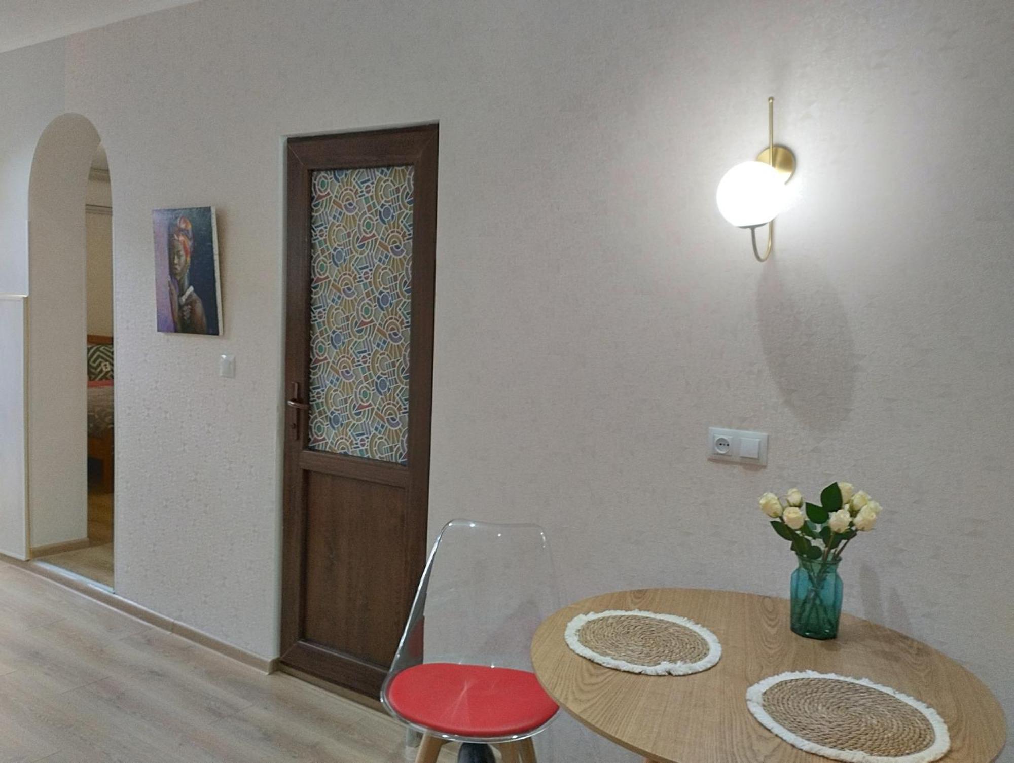 Kacharava Apartments Тбилиси Стая снимка