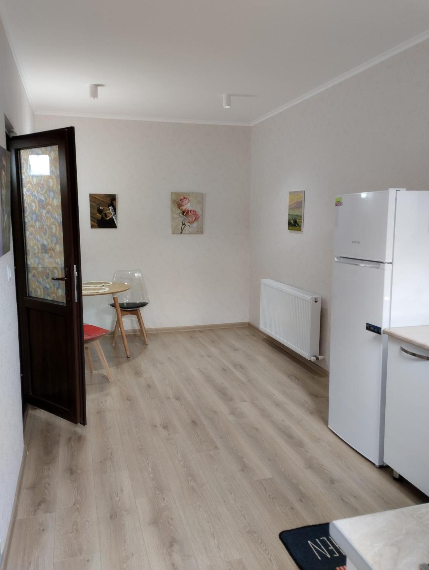 Kacharava Apartments Тбилиси Стая снимка