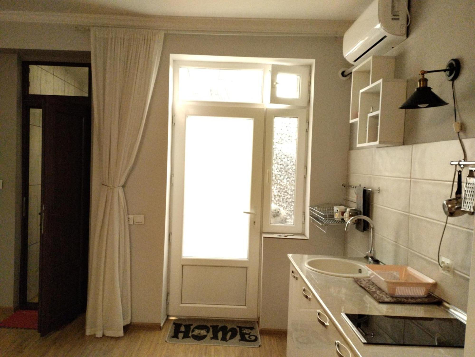 Kacharava Apartments Тбилиси Екстериор снимка