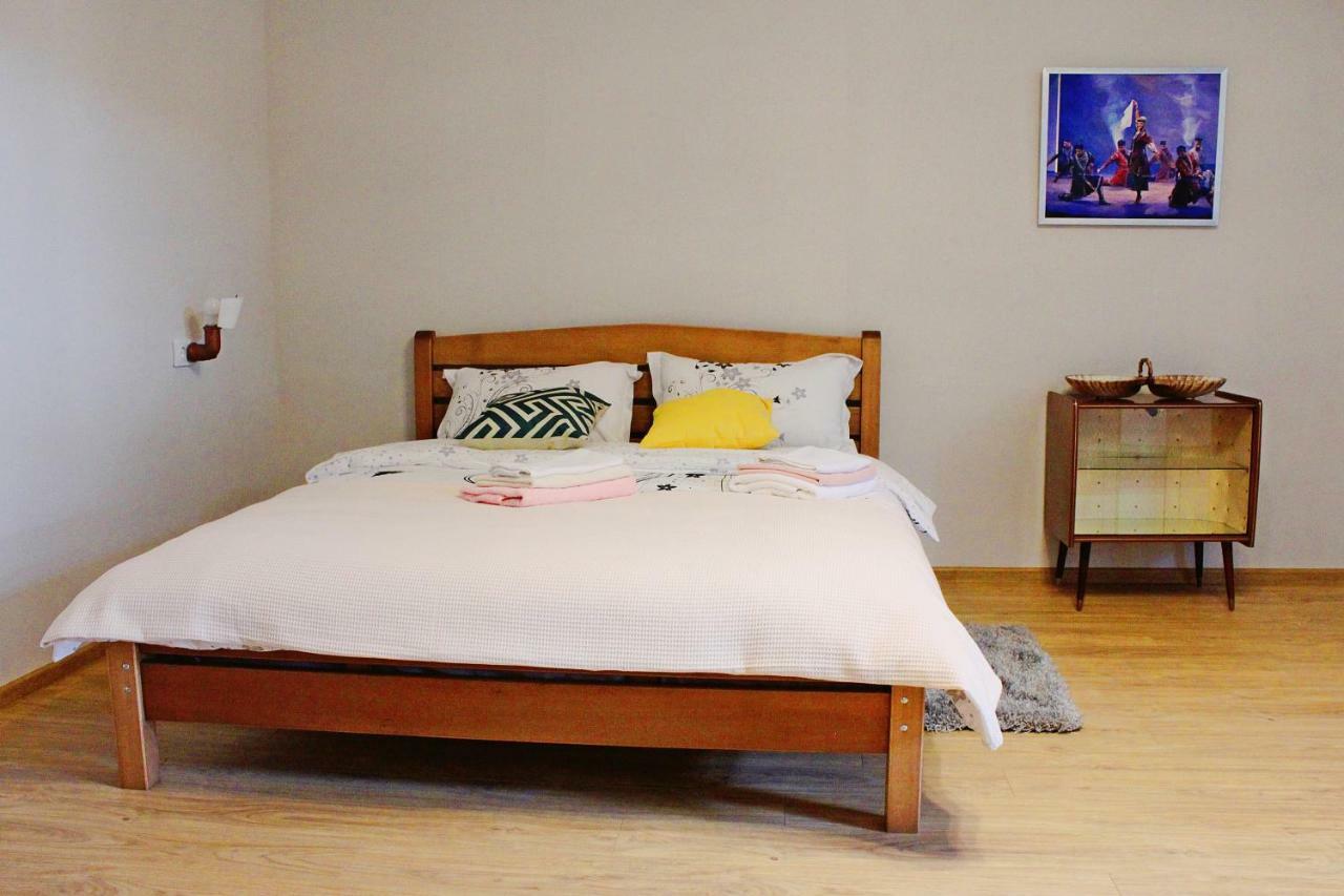 Kacharava Apartments Тбилиси Екстериор снимка