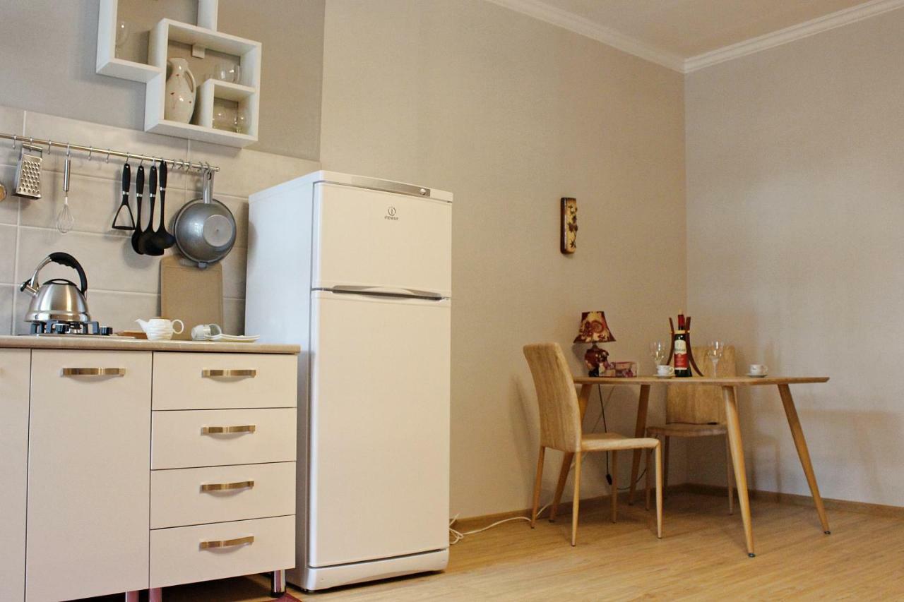 Kacharava Apartments Тбилиси Екстериор снимка