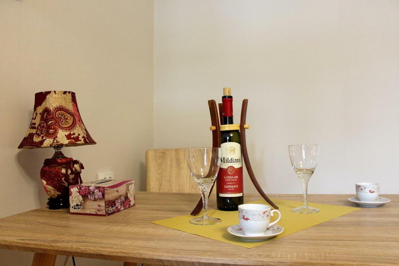 Kacharava Apartments Тбилиси Екстериор снимка
