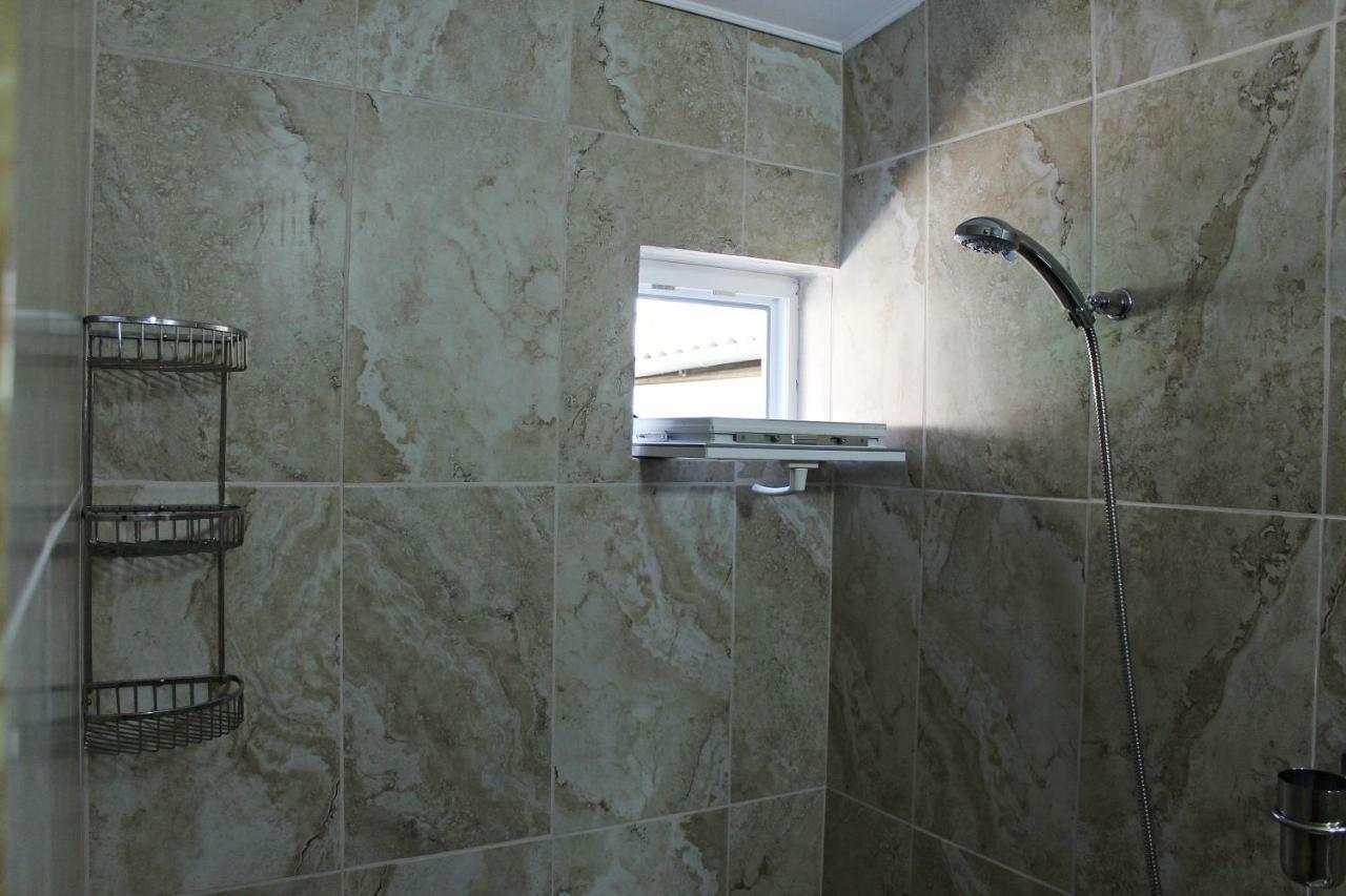 Kacharava Apartments Тбилиси Екстериор снимка