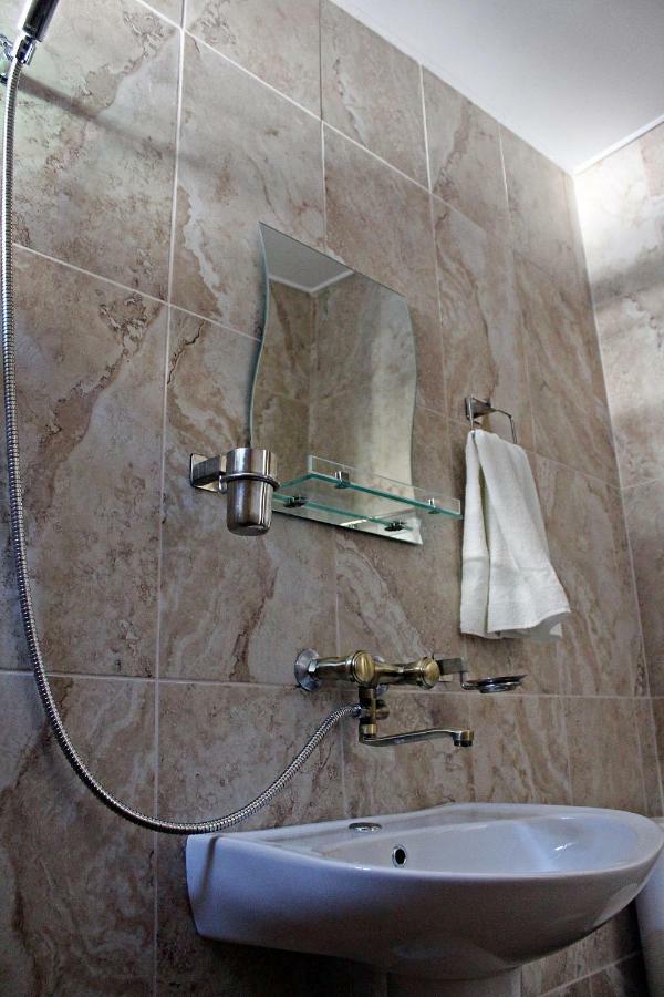 Kacharava Apartments Тбилиси Екстериор снимка