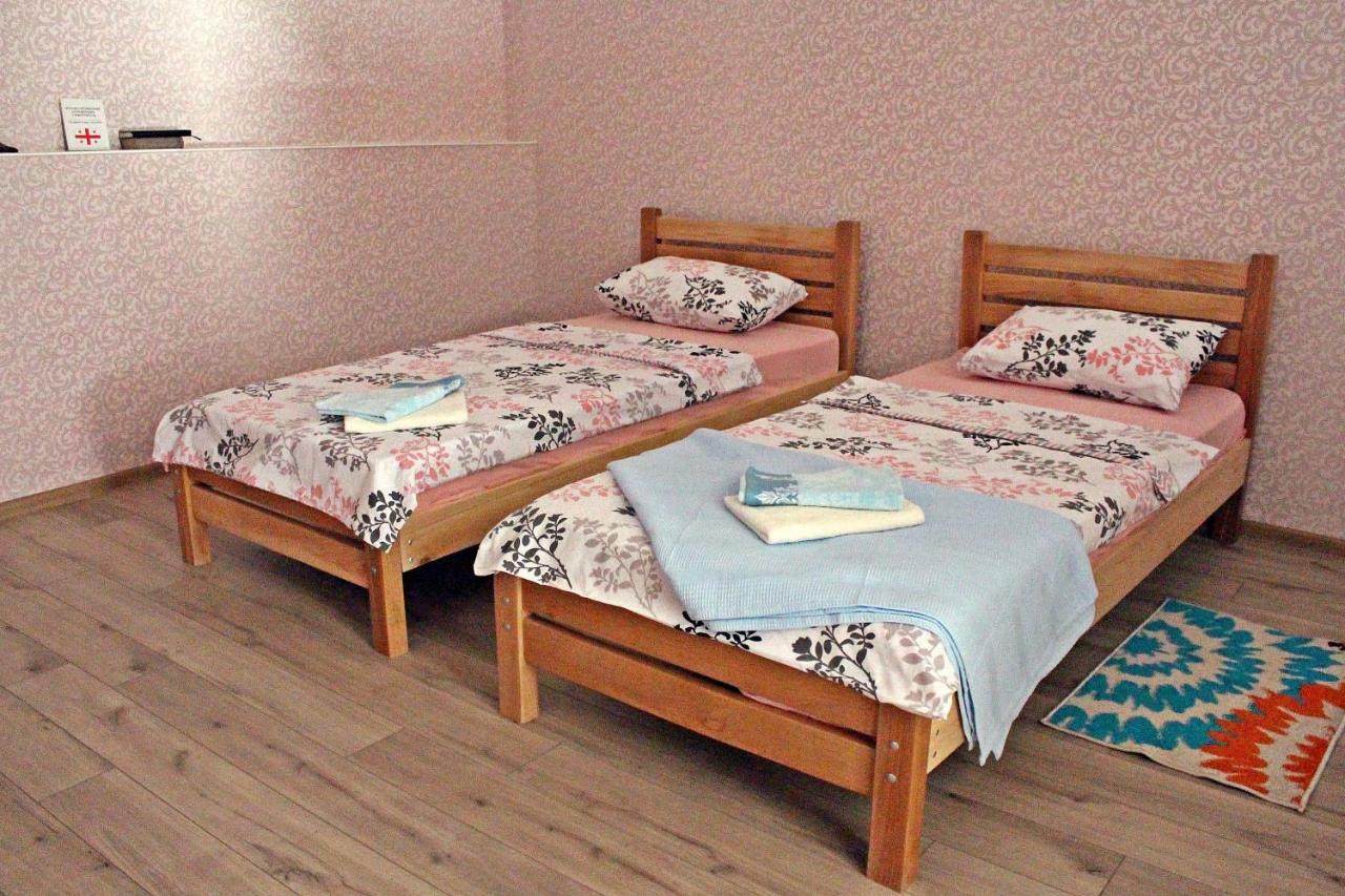 Kacharava Apartments Тбилиси Екстериор снимка